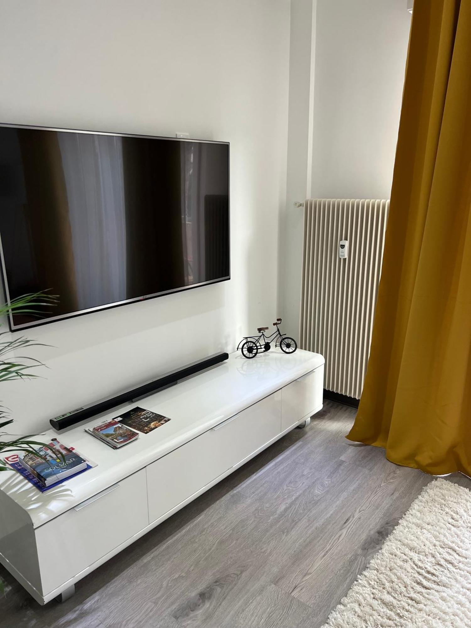Superbe Appartement Lumineux Avec Parking Gratuit Wintzenheim Exterior photo